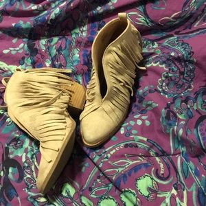 Coconuts by Matisse booties